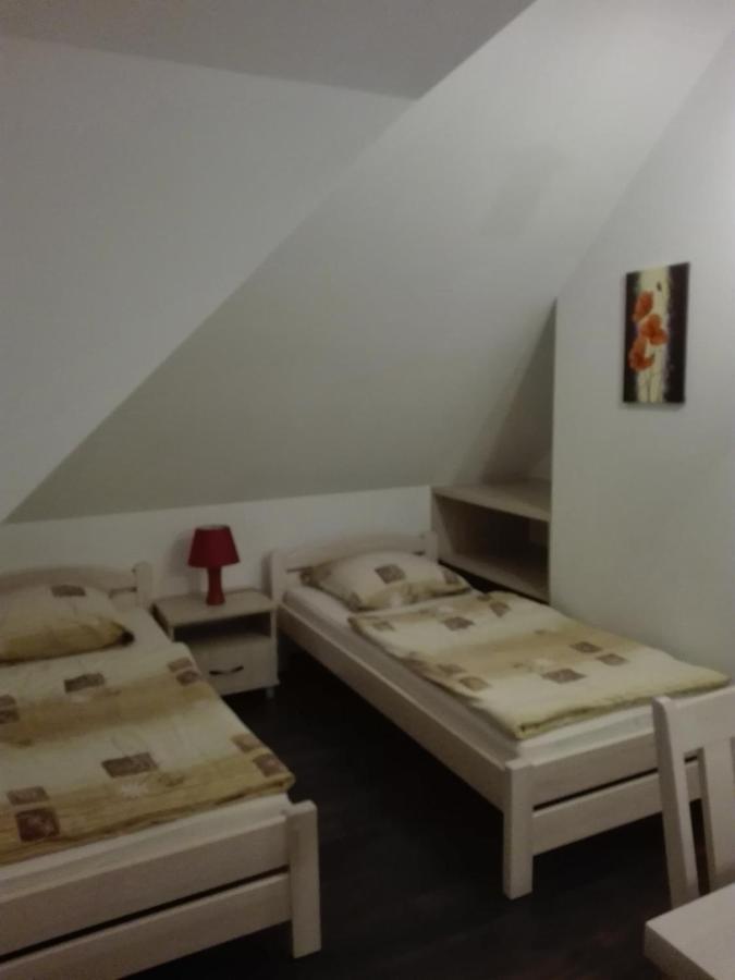 Villa Aurelia Pokoje Goscinne I Domki Letniskowe Mielenko Buitenkant foto