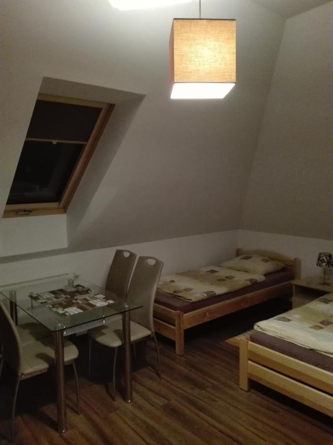 Villa Aurelia Pokoje Goscinne I Domki Letniskowe Mielenko Buitenkant foto