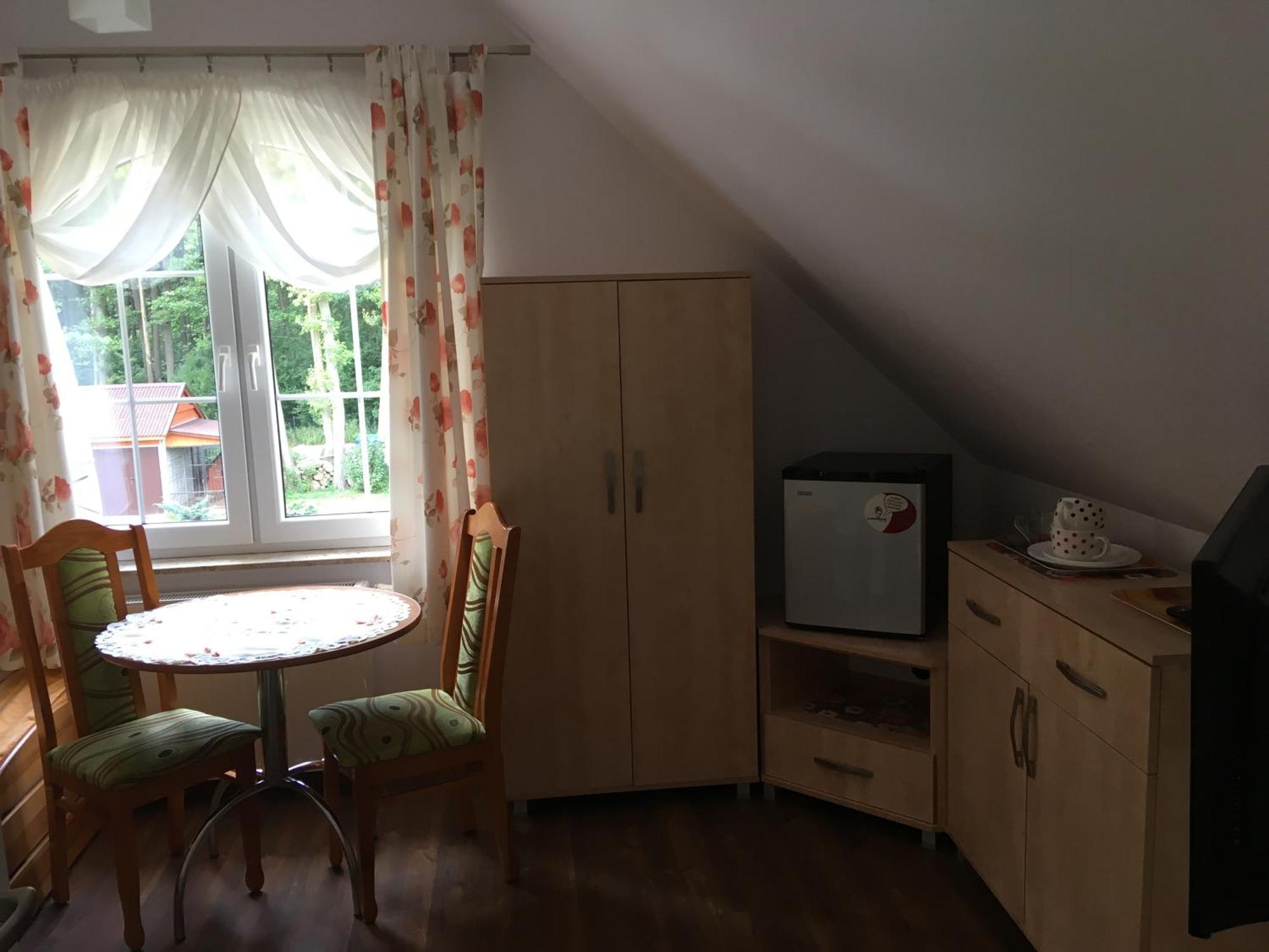 Villa Aurelia Pokoje Goscinne I Domki Letniskowe Mielenko Buitenkant foto