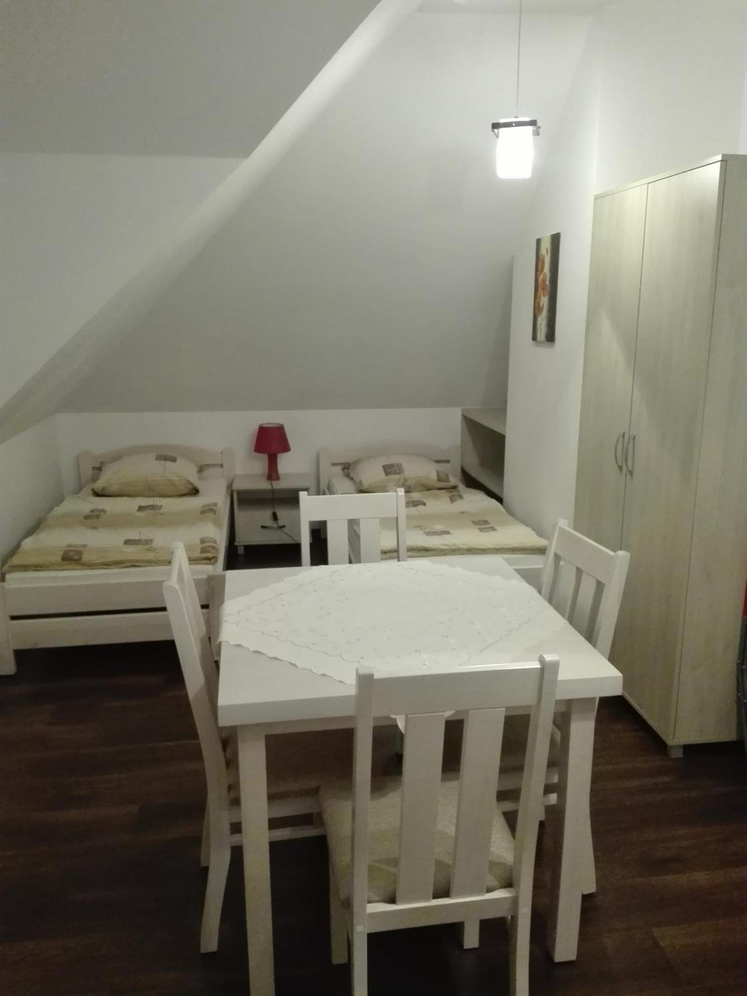 Villa Aurelia Pokoje Goscinne I Domki Letniskowe Mielenko Buitenkant foto