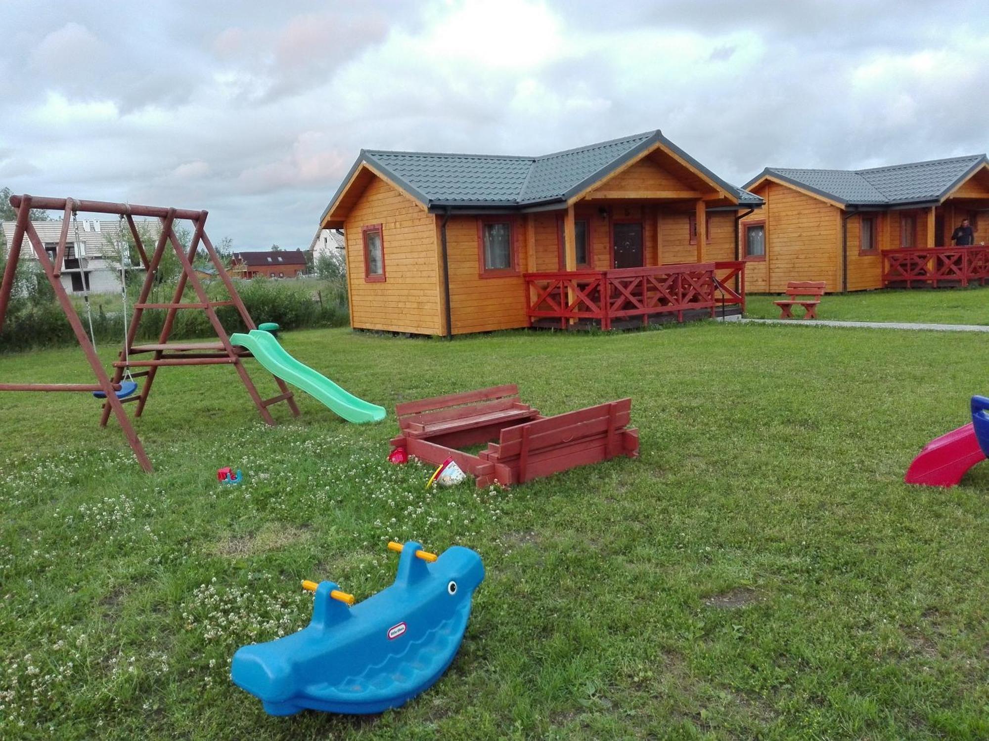Villa Aurelia Pokoje Goscinne I Domki Letniskowe Mielenko Buitenkant foto