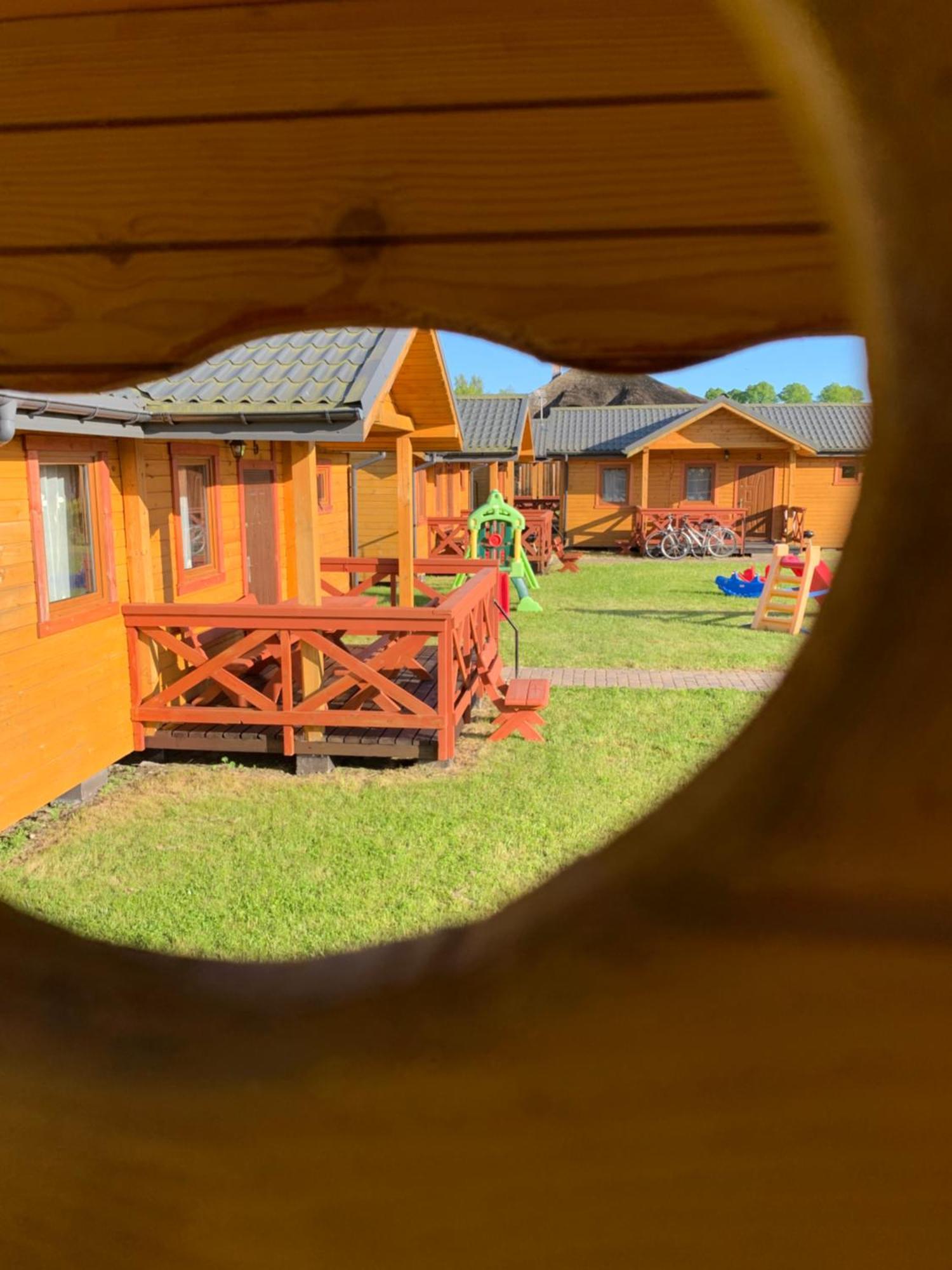 Villa Aurelia Pokoje Goscinne I Domki Letniskowe Mielenko Buitenkant foto
